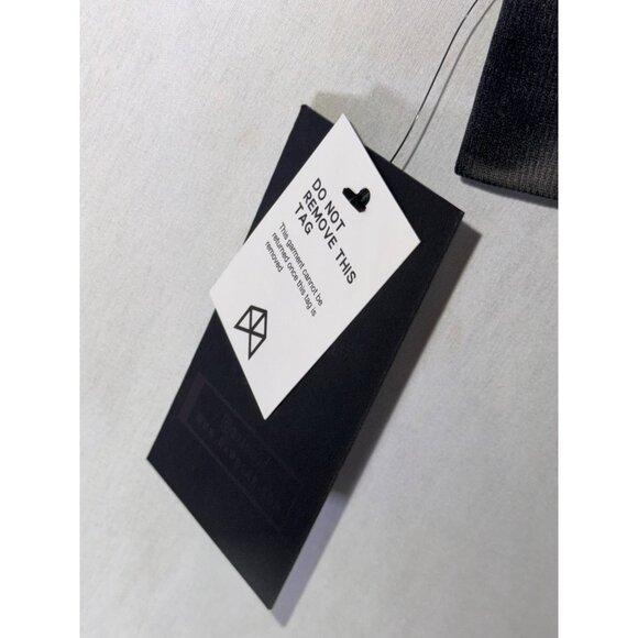 RawGear Women's Sports Bra, Two Toned, Size XS, NWT - Picture 3 of 4